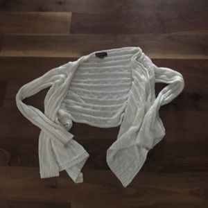 White textured high-low sweater cardigan